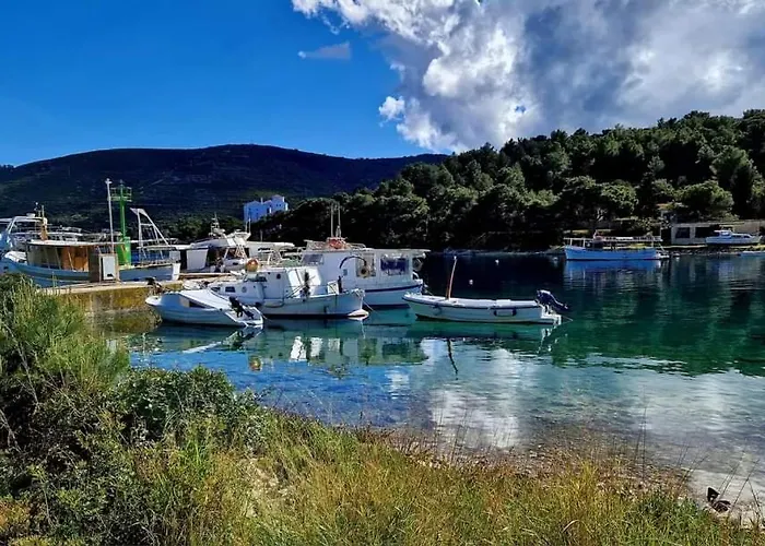 Apartment Neo Rukavac (Vis)