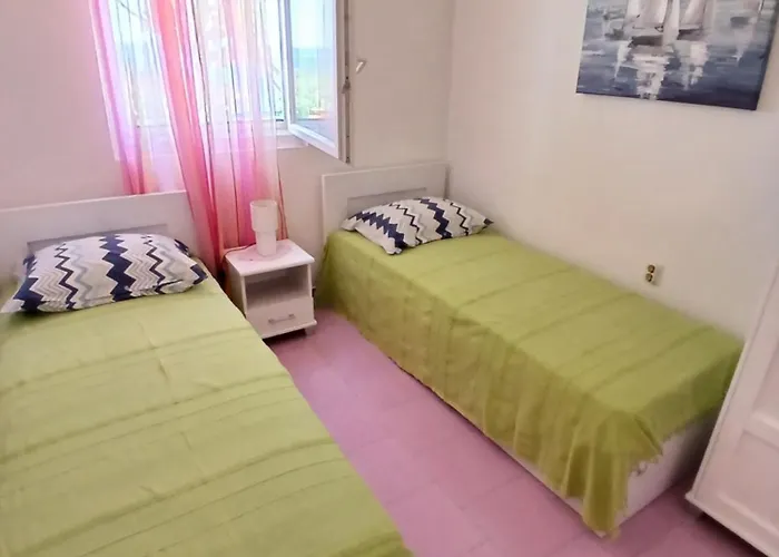 Apartment Neo Rukavac (Vis)